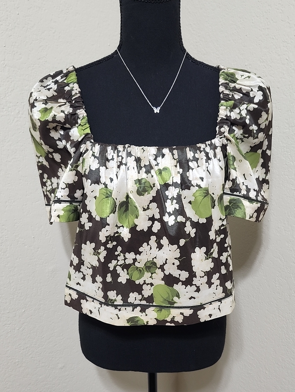 Tuckernuck Luna Cropped Puff Sleeve Top Floral Sz S Vacation Mode  Crop Top